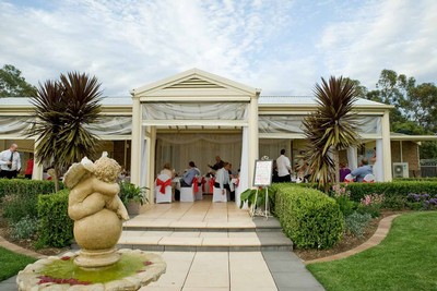 McLaren Vale Weddings at Old Oval Estate